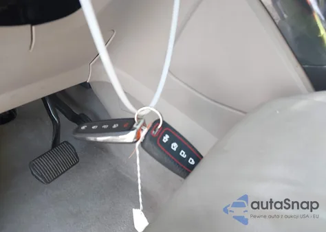 2016 Ford Escape Titanium z USA, uszkodzony, nr VIN 1FMCU0J94GUC74363